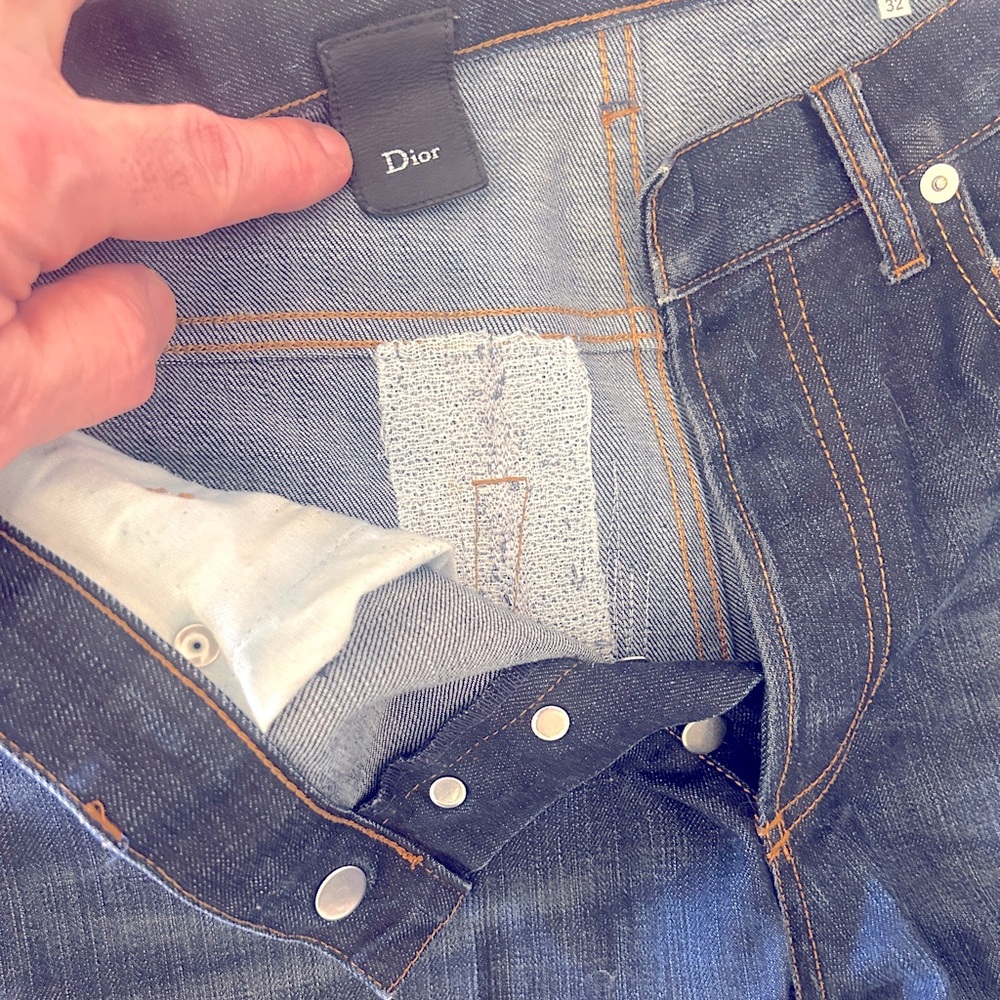 Dior Size 32 slim cut